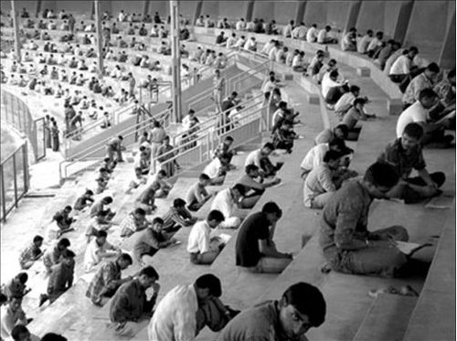 贫困生人均年收入_邯郸公务员人均年收入(3)