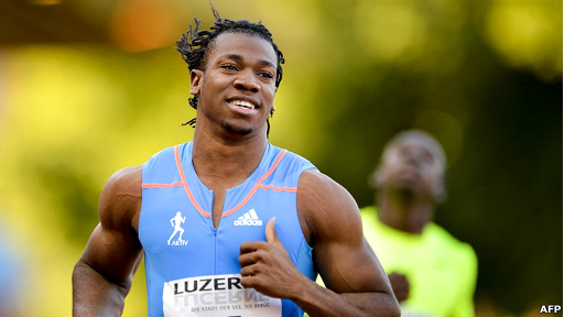 在瑞士卢森举行的奥运热身赛中,牙买加飞人约翰·布雷克(yohan blake)