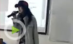 新东方戚颖_新东方<em>美女老师</em>戚颖 <em>tik tok</em>演唱_新